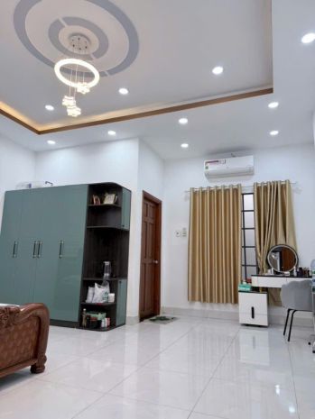 Bán nhà hxh 7 chỗ, phan huy ích, 300m là emart, 5x18m, 3 7218898