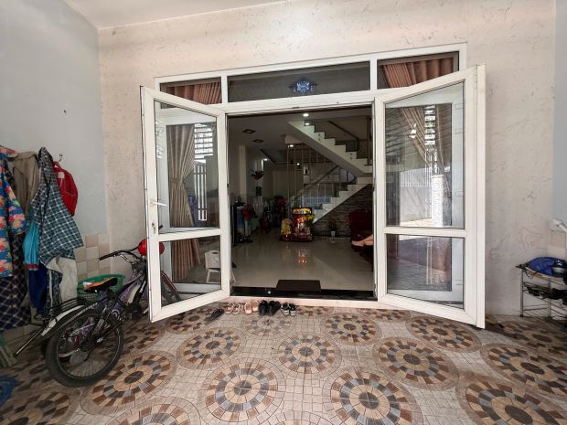 Nhà 1 trệt 1 lầu vĩnh phước  gần biển nha trang, dt 7219366