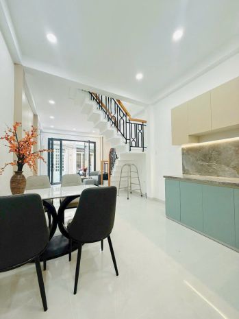 Bán nhà mới xây 100  xinh lung linh khu vip q8 -  42.3 7220307