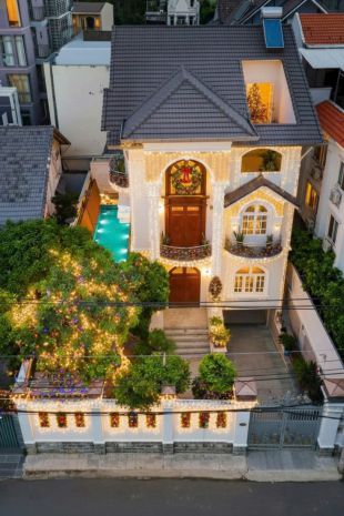 Bán gấp căn nhà  biệt thự dg quốc hương , thảo điền . q2 7220406