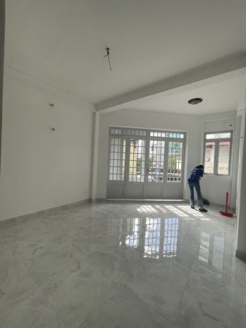 Bán nhà mặt tiền 40m2 4 tầng ngang 4,4m 4 tầng dòng tiền 7220635