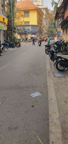 Linhhk bán nhà 2 mặt phố184m hoàn kiếm vỉa hè rộng 2 chiều 7220804