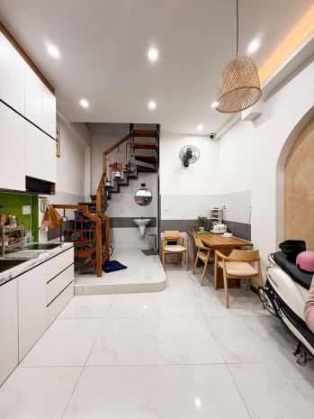 Nguyễn tri phương - quận 10 - ba gác thông - 3 tầng - 4.8 tỷ 7223961