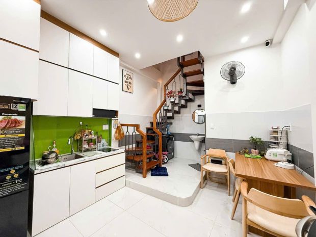 Nguyễn tri phương - quận 10 - ba gác thông - 3 tầng - 4.8 tỷ 7223963