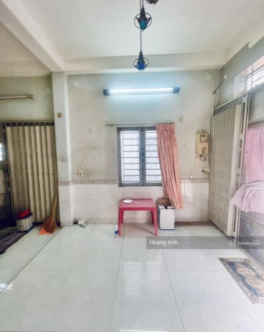 Chính chủ bán nhà 2 tầng ở đường  dương quảng hàm, hẻm 7224014