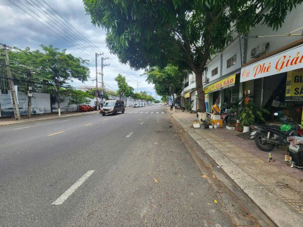 Bán nhà 2 mặt tiền đường tô hiệu, sát kđt mipeco  gần biển 7224393