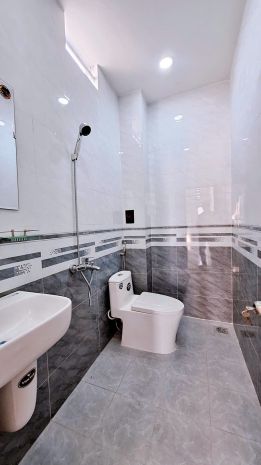 Bán nhà 2 tầng p.biên hòa,shr thổ cư,gần vòng xoay cầu 7224905