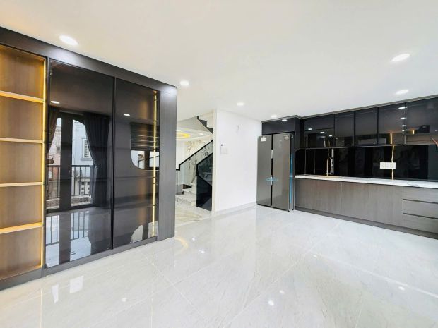 Nhanh!bán nhà minh khai,ga tàu điện,nhổn,thang máy,gần 7225027