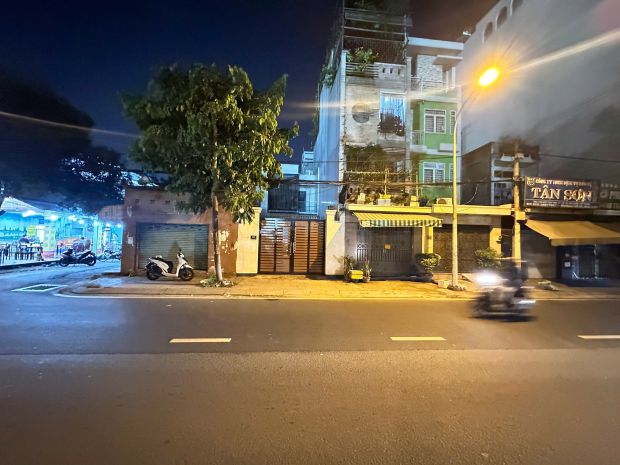 Tin thật 100 bán nhà 2 mặt tiền tại mặt phố tân sơn 7225174