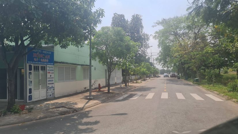 Ở trọ mãi hay có nhà riêng, sở hữu nhà mặt phố chỉ với 439 7225337