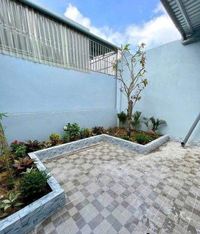 Nhà 1 trệt 1 lầu trung tâm thủ dầu một  120m²  giá 2,4 tỷ 7225352