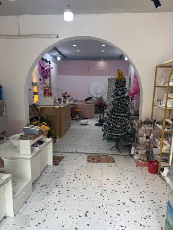 Chính chủ sang nhượng tiệm nail, mi, gội, phun xăm tại 90 7225365