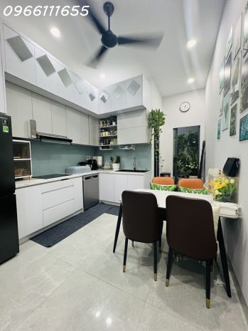 Bán nhà siêu phẩm đẹp full nội thất xịn- nguyễn văn cừ- p. 7225673