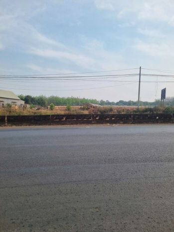 Đất  đẹp- giá tốt- cần bán nhanh đất tại đường dt747, phú 7227377