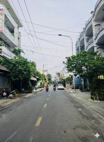 Mặt tiền khu bàn cờ họ lê  đường 16m có lề  4 tầng  103m 7230038