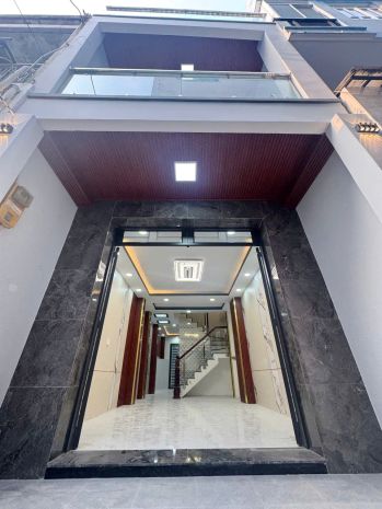 Nhà dạ nam ngay cầu chữ y 5p qua q1, giá : 6.15 tỷ tl 7230756