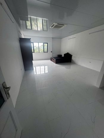 Chính chủ cho thuê văn phòng - căn mới cải tạo  có thang 7230784