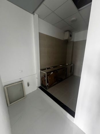 Chính chủ cho thuê văn phòng - căn mới cải tạo  có thang 7230785