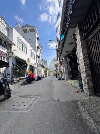 Gò vấp kdc xóm gà - 32 m2 - nhà mới 2 tầng - nhỉnh 4 tỷ 7231912