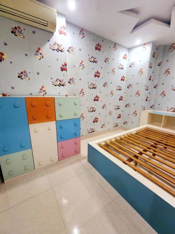 Nhà 5*10m 2 lầust hẻm 125 nguyễn thị tần p1q8 gần cầu chữ y 7233167