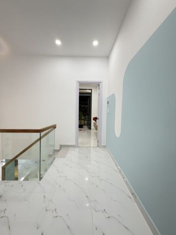 Bán nhà phú nhuận oto vào nhà 60m2 2 tầng nở hậu 5m đẹp kd 7233275