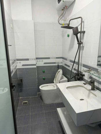 Bán nhà 4 tầng ngõ 9 nguyễn chí thanh cách phố 15m, cực hiếm 7233637