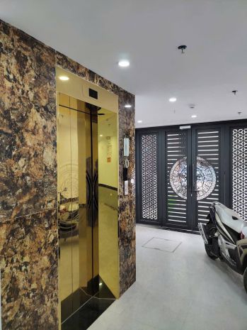 Siêu nhà đẹp phố phạm văn đồng 45m 7 tầng mt 5,3m giá 18,3 7234275