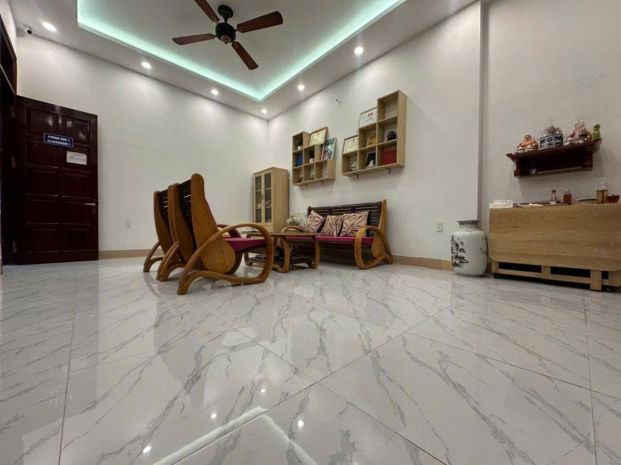 Bán gấp giá rẻ nhà phân lô xuân la tây hồ vỉa hè ô tô 30 tỷ. 7235076