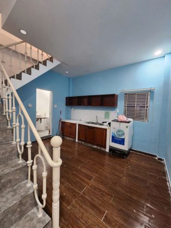 110. cho thuê nhà trệt 2 lầu hẻm 137 hoàng văn thụ, p. ninh 7235790