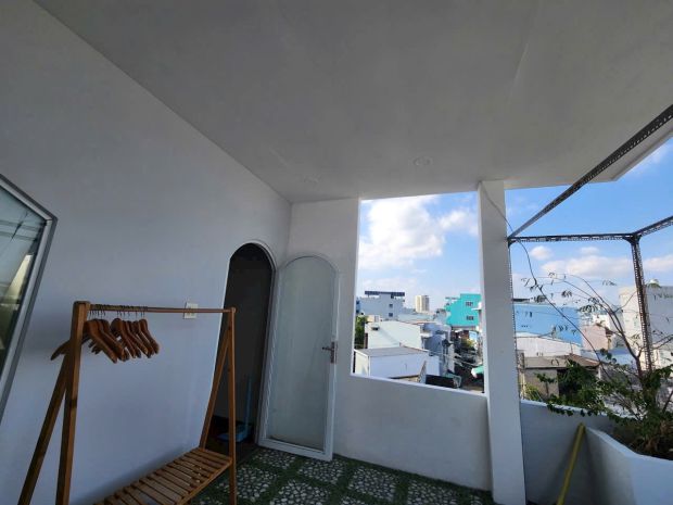 110. cho thuê nhà trệt 2 lầu hẻm 137 hoàng văn thụ, p. ninh 7235793