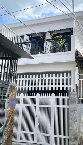 Bán 2 căn nhà 2 tầng hẻm nguyễn khuyến bắc nha trang 7236442