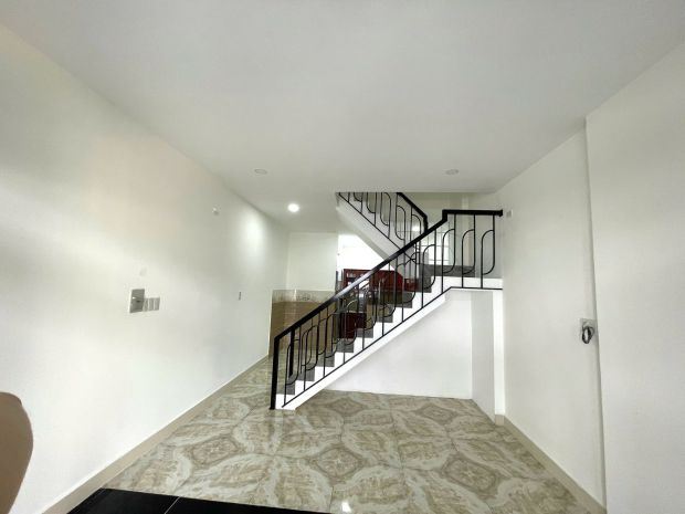 Bán 2 căn nhà 2 tầng hẻm nguyễn khuyến bắc nha trang 7236445