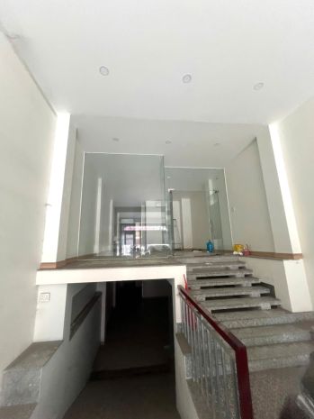 Mặt tiền tô ngọc vân  2 mặt tiền trước sau  rẻ hơn khu 7236452