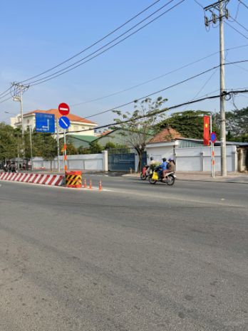 Bán đất mặt tiền sẵn nhà xưởng trung tâm huỳnh tấn phát-nhà 7236656