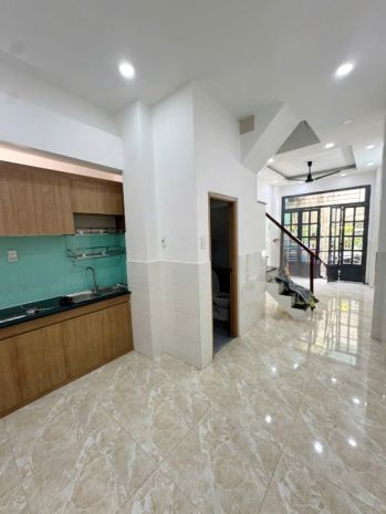 Nhà 3 tầng mới đường phạm hùng p.chánh hưng. giá 4,180 tỷ 7237298