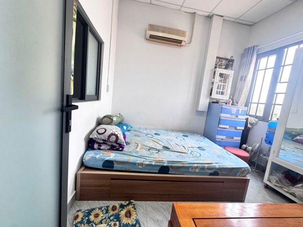 Nhà đẹp gần  chợ đầu mối  view công viên trước nhà 3pn sổ 7238421