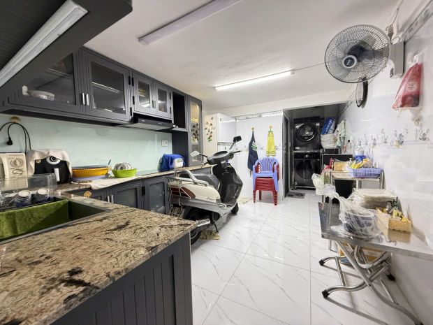 Mặt tiền kinh doanh quận 10 - nguyễn chí thanh - 51m2 - 5 7238543