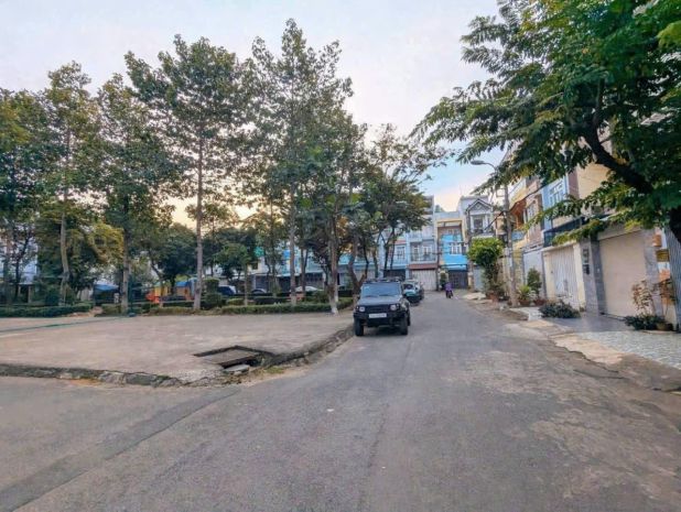 Bán nhà hẻm 8 phổ quang, phường 2, tân bình 4x10,5m chỉ 7238575