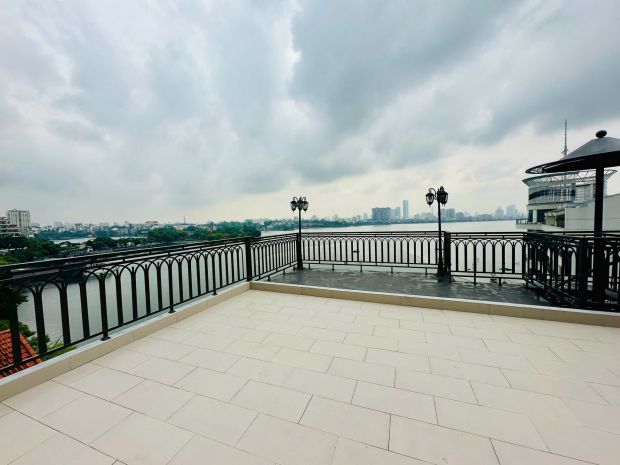 Tòa văn phòng vip mặt phố yên hoa, view hồ tây, 108m2 8t 7241368