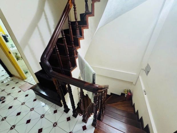 Nhỉnh 1 tỷ thôi sao vẫn có nhà lô góc đống đa? 7243158