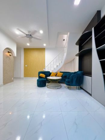 Bán nhà bình thạnh hbg 45m2 3 tầng nở hậu 8m 3 pn sát mt 7244067