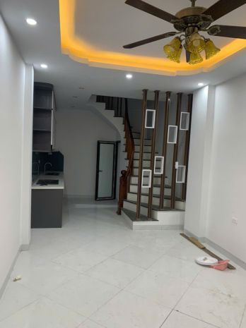 Chính chủ cho thuê nhà nguyên căn rộng rãi, vị trí đẹp tại 7244110