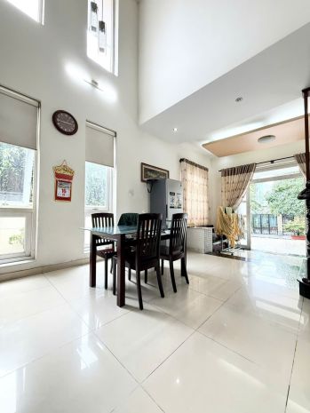 Bán biệt thự mặt tiền thạnh lộc 600m2  q12 7245078