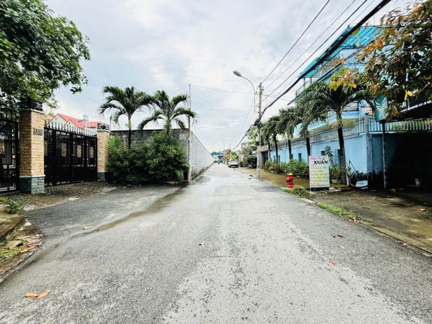 Bán biệt thự mặt tiền thạnh lộc 600m2  q12 7245079