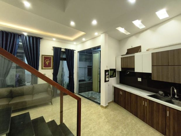 K408 hoàng diệu, 50.1m2, 3 tầng 3pn rộng wc trong, sân 7247115