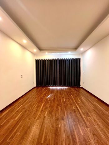 Nhà đẹp 5 tầng  ô tô qua nhà  nguyễn văn linh, long biên 7247457