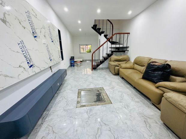 Cắt lỗ 600 triệu! ô tô lùi cửa, kinh doanh, ko qh, chỉ 7247949