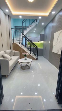 Bán nhà hxh huỳnh văn nghệ ngang chuẩn 4m gần chợ phạm văn 7248118