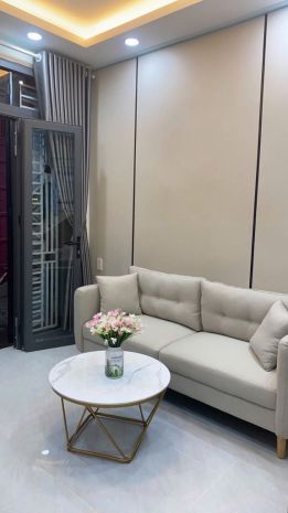 Bán nhà hxh huỳnh văn nghệ ngang chuẩn 4m gần chợ phạm văn 7248121