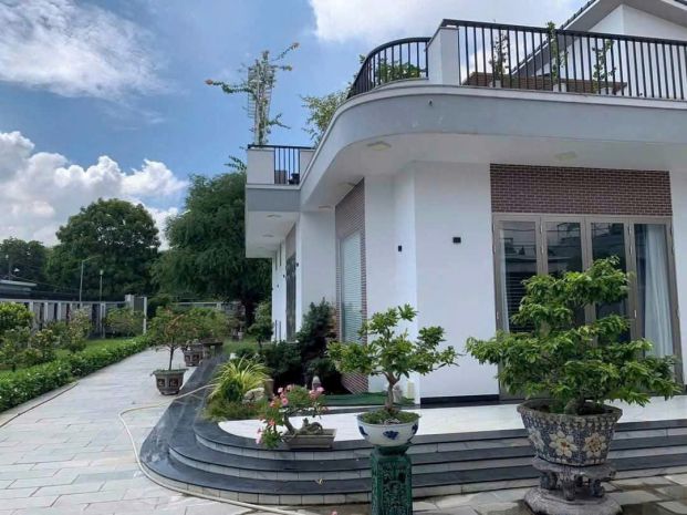 Biệt thự góc 2 mt  thới tam thôn, hóc môn  chủ ngộp ra gấp 7251698